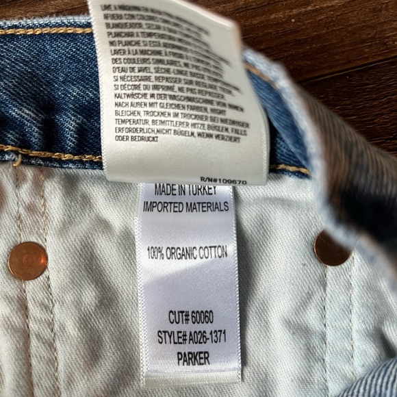 Agolde Parker Cut Off Denim Ripped Short in Blue Women’s Size 30 - Picture 5 of 6